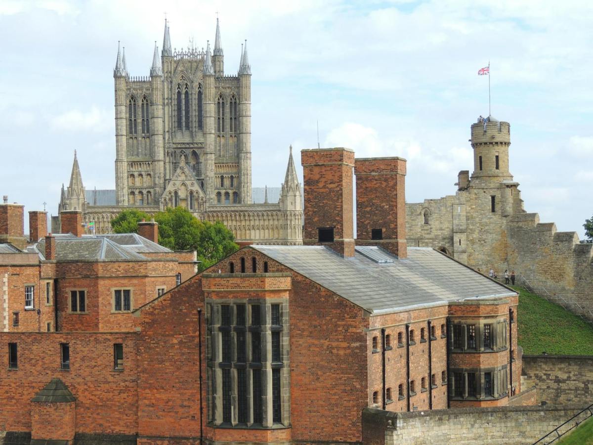 Lincoln’s Steep Hill defies national shoplifting&nbsp;trend